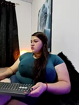 SafiroFer online show from December 4, 9:12 pm