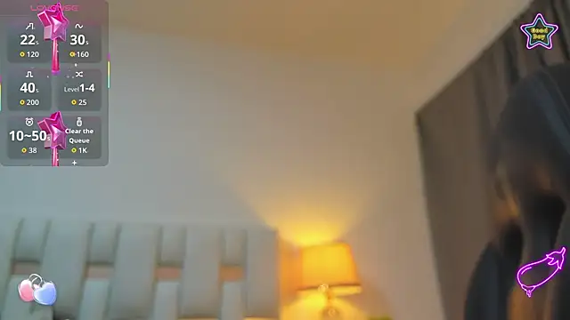 Snapshot of iamCharlotte19 chatting on July 2, 7:53 pm iamCharlotte19 online show from July 2, 7:53 pm