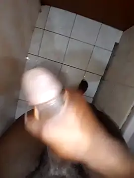 Snapshot of NaughtyBen10 chatting on February 7, 2:54 pm NaughtyBen10 online show from February 7, 2:54 pm