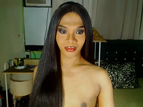 GoldenCumTYRA online show from May 6, 4:34 pm