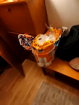 Mlody991112 online show from November 3, 6:20 pm