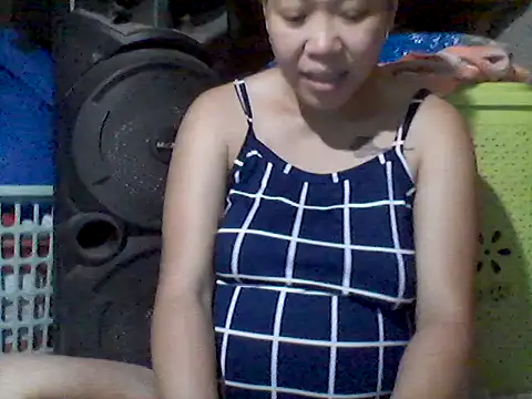 Snapshot of maypah chatting on April 8, 1:16 am maypah online show from April 8, 1:16 am
