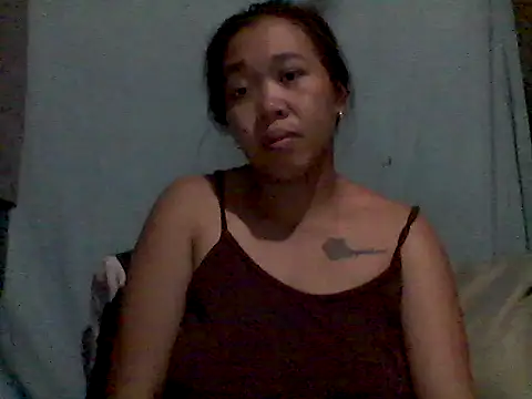 Snapshot of maypah chatting on April 15, 11:28 am maypah online show from April 15, 11:28 am