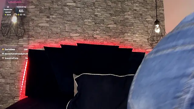 Emily Brown18 online show from May 28, 3:48 am