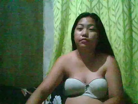 Snapshot of nikki_zapphire chatting on March 26, 5:29 pm nikki zapphire online show from March 26, 5:29 pm