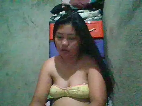 Snapshot of nikki_zapphire chatting on March 31, 2:13 am nikki zapphire online show from March 31, 2:13 am