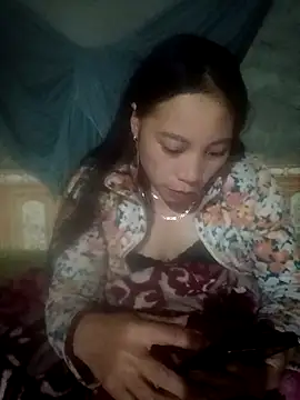 Phuong xxx online show from December 21, 1:18 pm