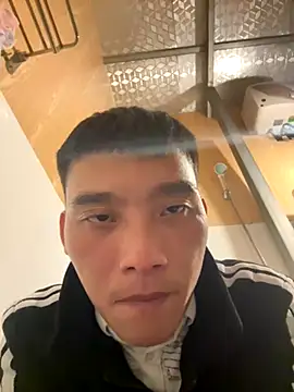 Snapshot of Chao_xxx chatting on October 23, 3:22 pm Chao xxx online show from October 23, 3:22 pm