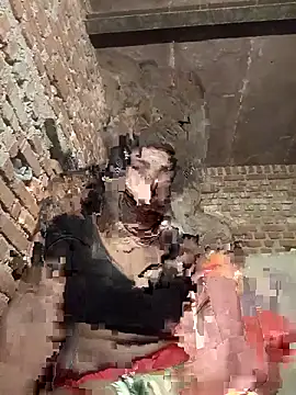 Snapshot of Xx_pooja chatting on September 24, 9:18 pm Xx pooja online show from September 24, 9:18 pm