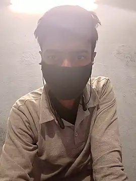 GirlsCrush  online show from January 13, 8:03 pm