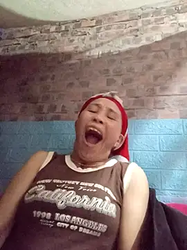 me-cute online show from October 27, 10:47 pm