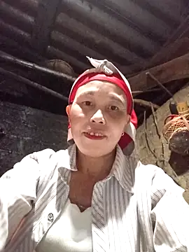 me-cute online show from November 1, 12:29 pm