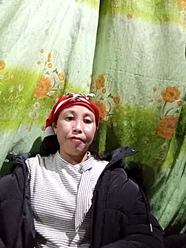 me-cute online show from November 3, 11:44 am