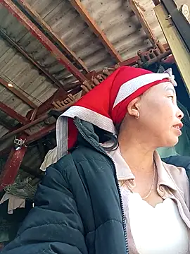 me-cute online show from November 25, 1:38 am