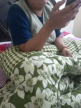 payal 261072  online show from December 20, 5:58 am