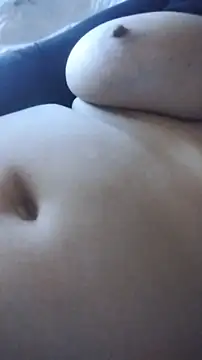 Snapshot of caldaevogliosa81 chatting on October 30, 9:22 am caldaevogliosa81 online show from October 30, 9:22 am