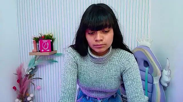 Snapshot of kataleya__18 chatting on June 26, 7:40 pm kataleya 18 online show from June 26, 7:40 pm
