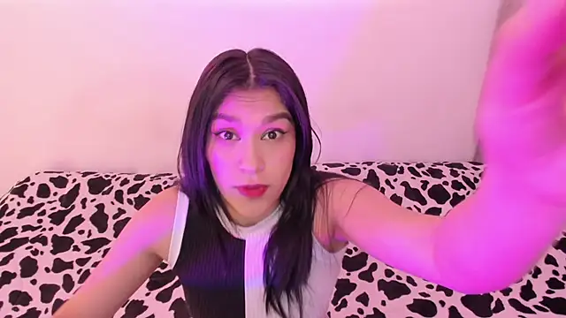 Snapshot of megaan_cb chatting on October 6, 12:24 pm megaan cb online show from October 6, 12:24 pm