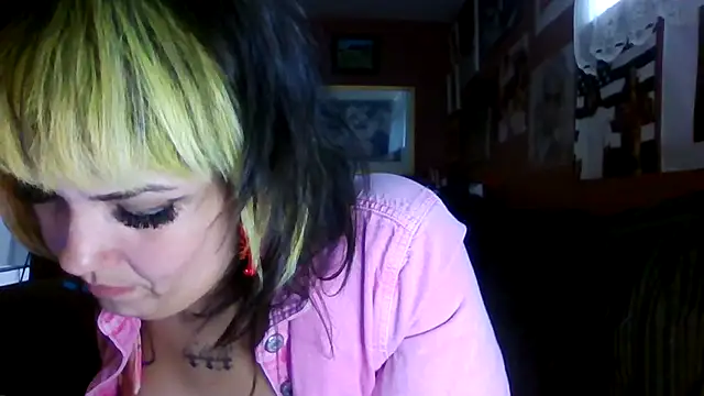 thickasstley online show from May 6, 8:03 pm