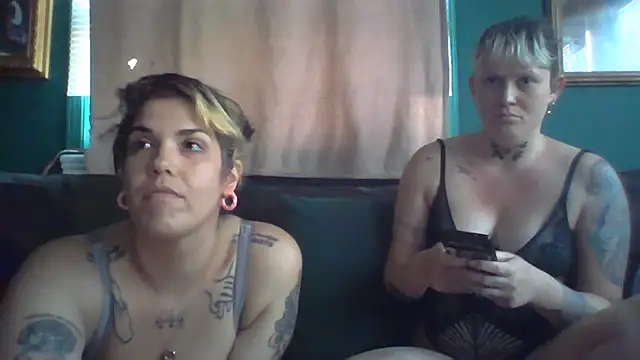 thickasstley online show from July 5, 11:01 pm