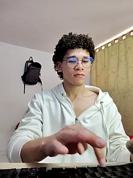 Tom Blues online show from September 23, 12:08 pm