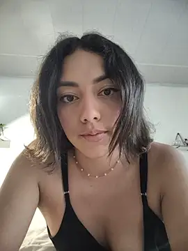 Snapshot of WendySuns_ chatting on July 9, 10:14 pm WendySuns online show from July 9, 10:14 pm