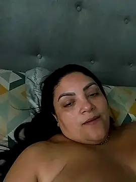 Snapshot of tiffany_Johnson1 chatting on February 11, 12:04 am tiffany Johnson1 online show from February 11, 12:04 am