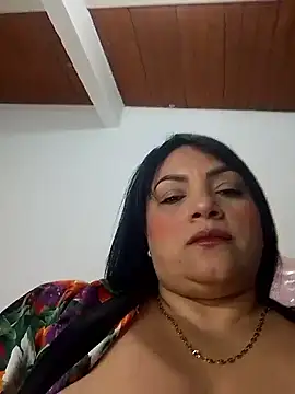 tiffany Johnson1 online show from May 13, 10:27 pm