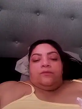 tiffany Johnson1 online show from May 22, 1:39 pm