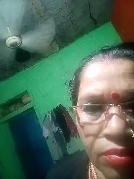 Manavi x online show from April 11, 12:26 am