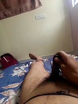 bobby3374 online show from October 11, 6:01 am