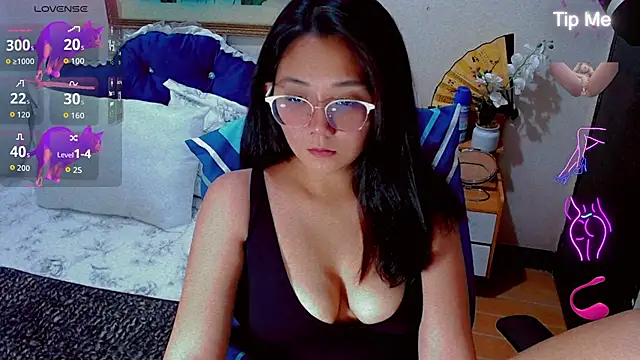 Snapshot of Filipinapoca chatting on April 19, 1:32 pm Filipinapoca online show from April 19, 1:32 pm