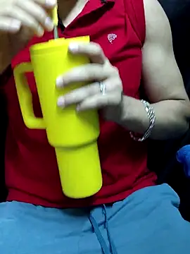 chocolate alone online show from October 26, 7:47 am