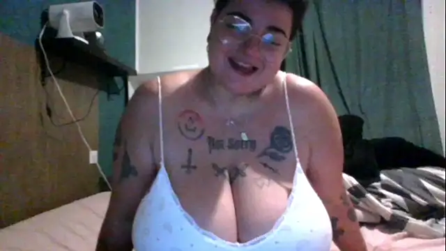 PirateXL online show from April 30, 11:42 pm