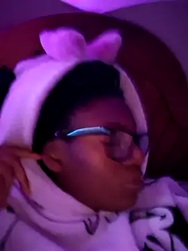 SexyGemBeautyX online show from December 20, 6:04 pm