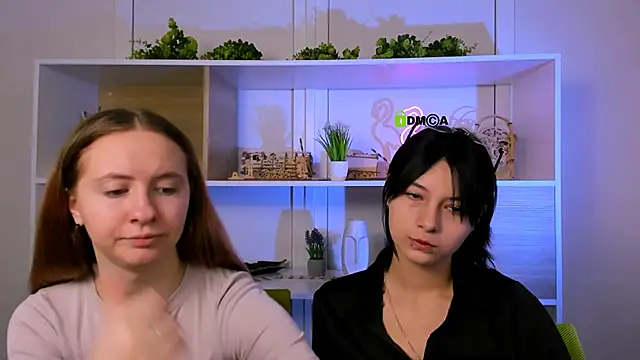 mila glow1 online show from October 5, 8:34 am