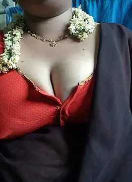 Snapshot of Geetha227 chatting on September 23, 4:26 am Geetha227 online show from September 23, 4:26 am