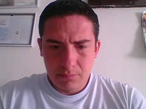 Snapshot of mickseb89 chatting on March 15, 2:34 pm mickseb89 online show from March 15, 2:34 pm