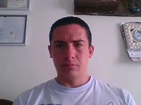 Snapshot of mickseb89 chatting on March 19, 4:22 pm mickseb89 online show from March 19, 4:22 pm