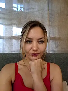 VeroLoverx online show from September 9, 3:00 pm