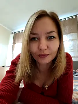 VeroLoverx online show from October 5, 8:45 am