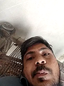 Snapshot of Ajmersingh335512 chatting on April 28, 9:25 am Ajmersingh335512 online show from April 28, 9:25 am