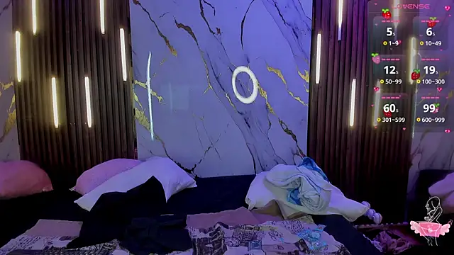 VictoriaDuart online show from October 30, 8:20 pm