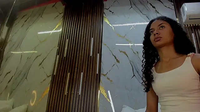 VictoriaDuart online show from December 5, 8:16 pm