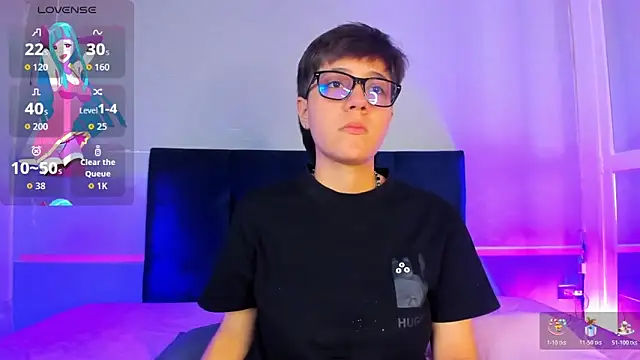 Tsuki Maru online show from November 14, 8:07 pm