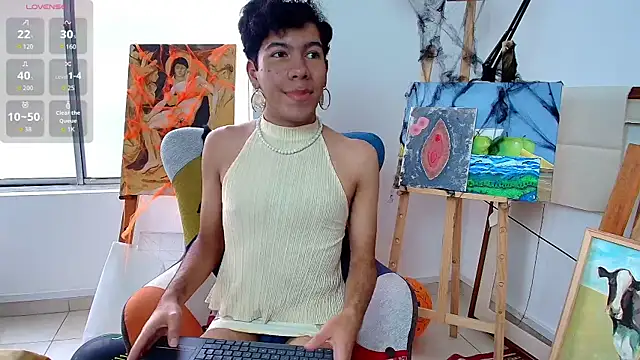 E R O S  online show from November 5, 9:04 pm