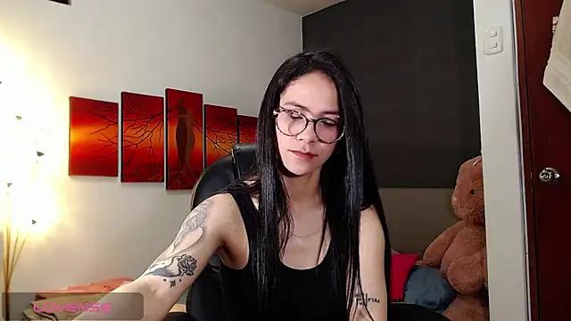 Ashley olivares online show from November 2, 8:33 pm