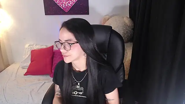 Ashley olivares online show from January 17, 3:50 pm