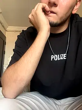 Snapshot of bogerkek chatting on September 14, 2:05 pm bogerkek online show from September 14, 2:05 pm