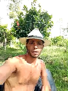 Snapshot of AlphaAlterX chatting on February 20, 8:31 pm AlphaAlterX online show from February 20, 8:31 pm